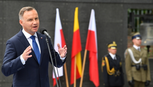 Prezydent Duda do Powstańców: Wasza służba dla Rzeczypospolitej trwa