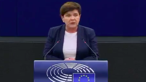 [WIDEO] „Ten kryzys może dotknąć wszystkie rodziny europejskie”. Mocne wystąpienie Beaty Szydło w PE