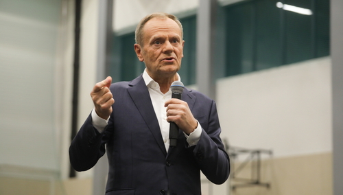 Minister Warchoł: Zwalczanie kibiców było częścią prorosyjskiej polityki Tuska