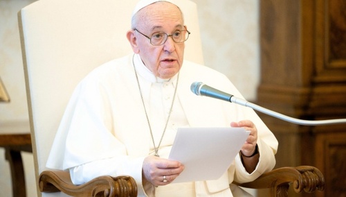 Papież Franciszek apeluje o szczepionki dla wszystkich i wzywa do stawienie czoła nietolerancji