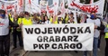 demonstracja w obronie pracowników PKP Cargo