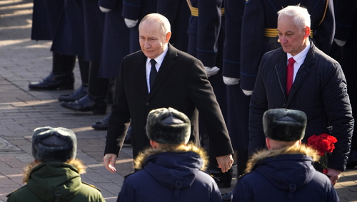 Władimir Putin i Andriej Remowicz Biełousow