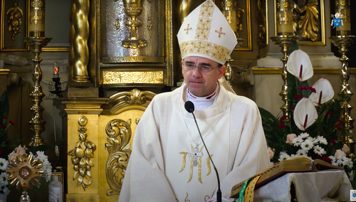 bp Robert Chrząszcz