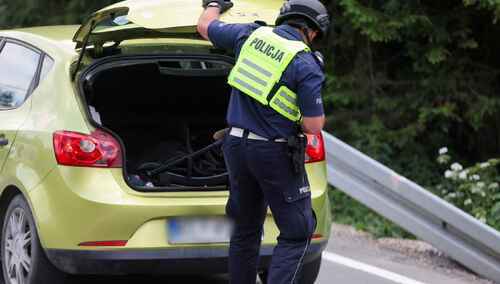 Obława na podejrzanego Tadeusza Dudę.