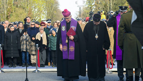 WARSZAWA 15. ROCZNICA KATASTROFY SMOLEŃSKIEJ POWĄZKI/bp Wiesław Lechowicz