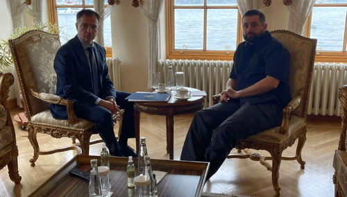 Rozmowy rosyjsko-ukraińskie w Pałacu Dolmabahce w Stambule, Turcja, 29 marca 2022 r.