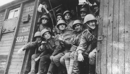 1. Dywizja Piechoty im. Tadeusza Kościuszki wyrusza na front