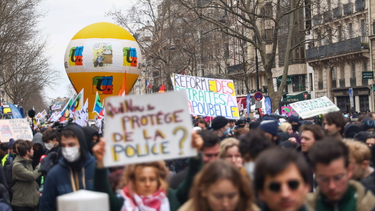 Francja. Protesty przeciwko reformie emerytalnej