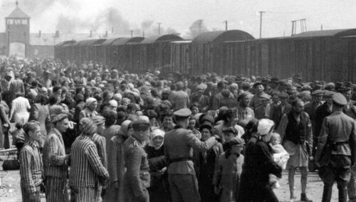 Rampa w obozie Birkenau