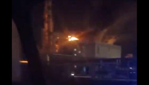 pożar w rosyjskiej rafinerii