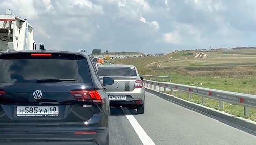 Rosjanie w panice uciekają z Krymu? Potężne korki na drogach wyjazdowych [WIDEO]