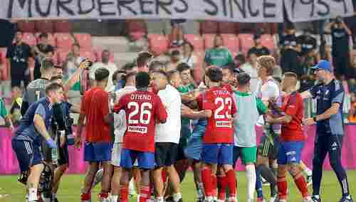 Skandaliczny transparent kibiców z Izraela w Debreczynie