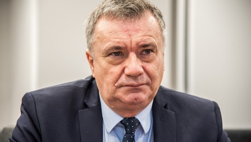 [Tylko u nas] Dr K. Kawęcki: Rząd nie raz zapowiadał nieugięte stanowisko wobec KE, potem po cichu ustępował pola. Zobaczymy