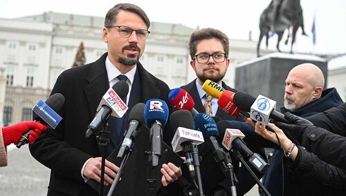 Poseł Konfederacji Grzegorz Płaczek oraz rzecznik Konfederacji Wojciech Machulski