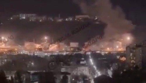 Pożar na terenie rafinerii ropy naftowej Rosnieftu w mieście Tuapse