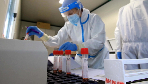 EPA/PAOLO SALMOIRAGO