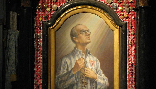 80 lat temu o. Kolbe zgodził się dobrowolnie oddać życie za współwięźnia w niemieckim obozie Auschwitz