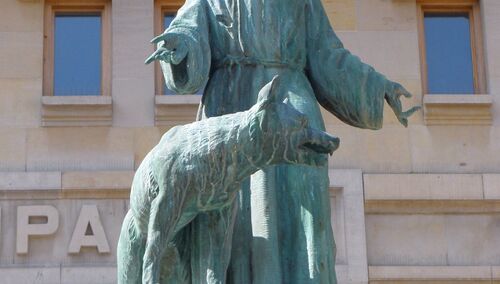 Statua św. Franciszka z Asyżu w Pampelunie