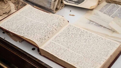 Remont kamienicy na Saskiej Kępie ujawnił niezwykłą tajemnicę