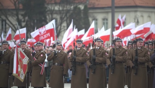 "Niemcy i inne kraje powinny naśladować". Były dowódca armii USA w Europie chwali polską armię