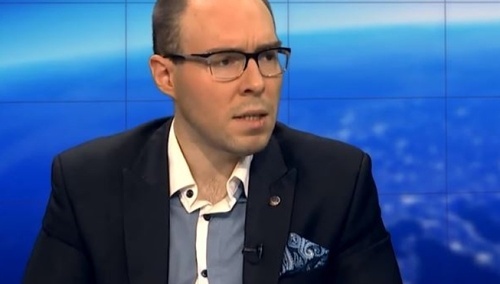 „Trwa dość mocny atak hakerski”. WRealu24 pod ostrzałem