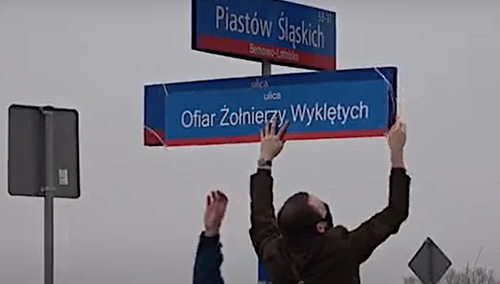 Lewica zasłania znak drogowy