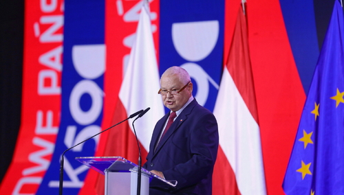 Adam Glapiński podczas Kongresu 590 w Warszawie