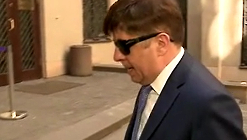 Były funkcjonariusz "organów" PRL. Jako szef BOR 10 kwietnia 2010 robił zakupy. Dla "Wiodących mediów" twarz walki z dezubekizacją