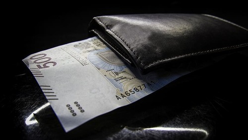 NBP: Inflacja po wyłączeniu cen żywności i energii w lutym wynosi 3,7 proc.