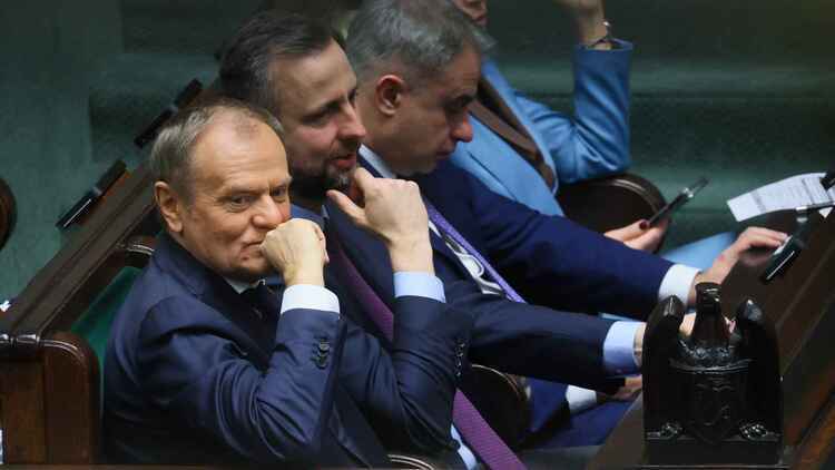 Ława rządowa w Sejmie podczas dzisiejszych głosowań