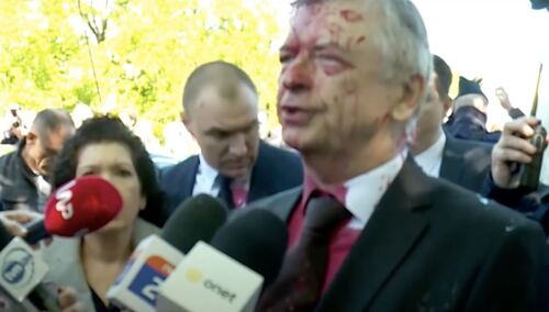 Ambasador Rosji oblany farbą, 9 maja 2022 r.