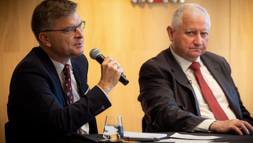 Adam Gajkowski po prawej