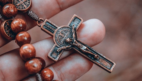 Krzyż, zdjęcie poglądowe