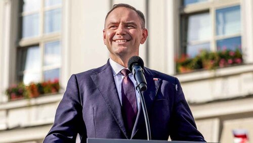 Prezydent Karol Nawrocki cieszy się najwyższym zaufaniem