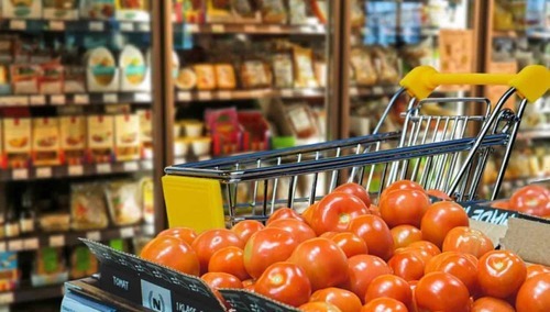 Ceny towarów rosną zdecydowanie wolniej niż ceny usług