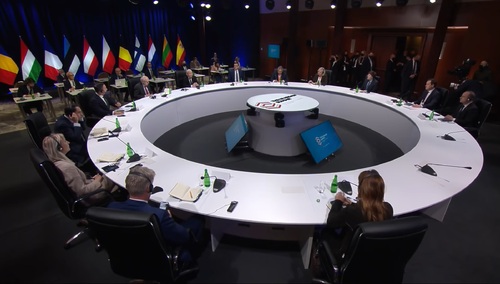 "Może nastąpić istotna zmiana sił w polityce europejskiej na korzyść PiS"