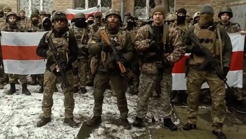 [wideo] „Żywie Biełaruś!” Białorusini utworzyli batalion obrony Kijowa