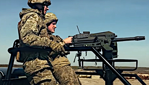 Ukraińscy żołnierze na pickupie