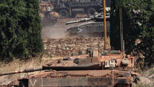 Izraelskie czołgi przy granicy z Libanem