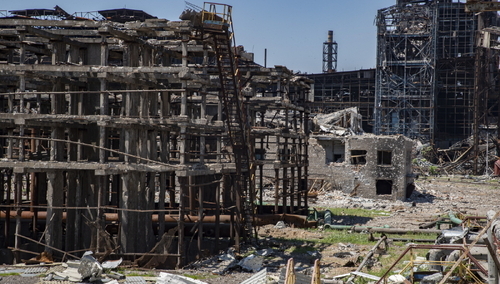 Zniszczenia wojenne w Mariupolu