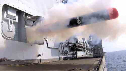 Manewry z wykorzystanie torped Sting Ray