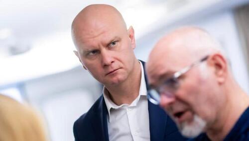 Bartłomiej Mickiewicz, Robert Szewczyk