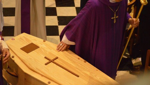 Dziś rozpoczną się uroczystości pogrzebowe skatowanego franciszkanina