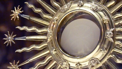 Uroczystość Najświętszego Ciała i Krwi Chrystusa. Fascynująca historia ustanowienia święta