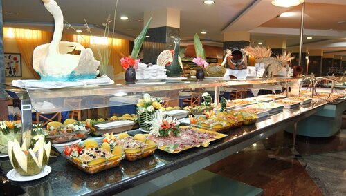 Wakacje All Inclusive Flickr !@Attribution-NoDerivs (CC BY-ND 2.0)