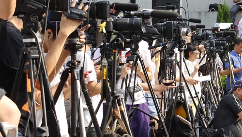 „Gazeta Lubuska”: „Marszałek woj. Lubuskiego z PO żąda zwolnienia naszego dziennikarza”. W tle zarzuty o molestowanie