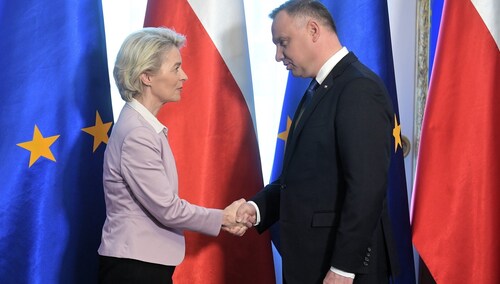Von der Leyen spotkała się z prezydentem. „Polska ma zapewnić niezawisłość sądownictwa”