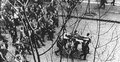 Grudzień 1970 w Gdyni: Ciało Zbyszka Godlewskiego niesione przez demonstrantów