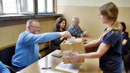 Ruszyły wybory na kadencję 2023–2028