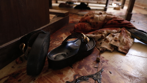 Wnętrze kościoła pw. św. Franciszka Ksawerego w Owo